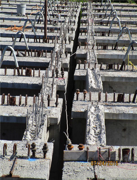 Close up of the concrete diaphragms.